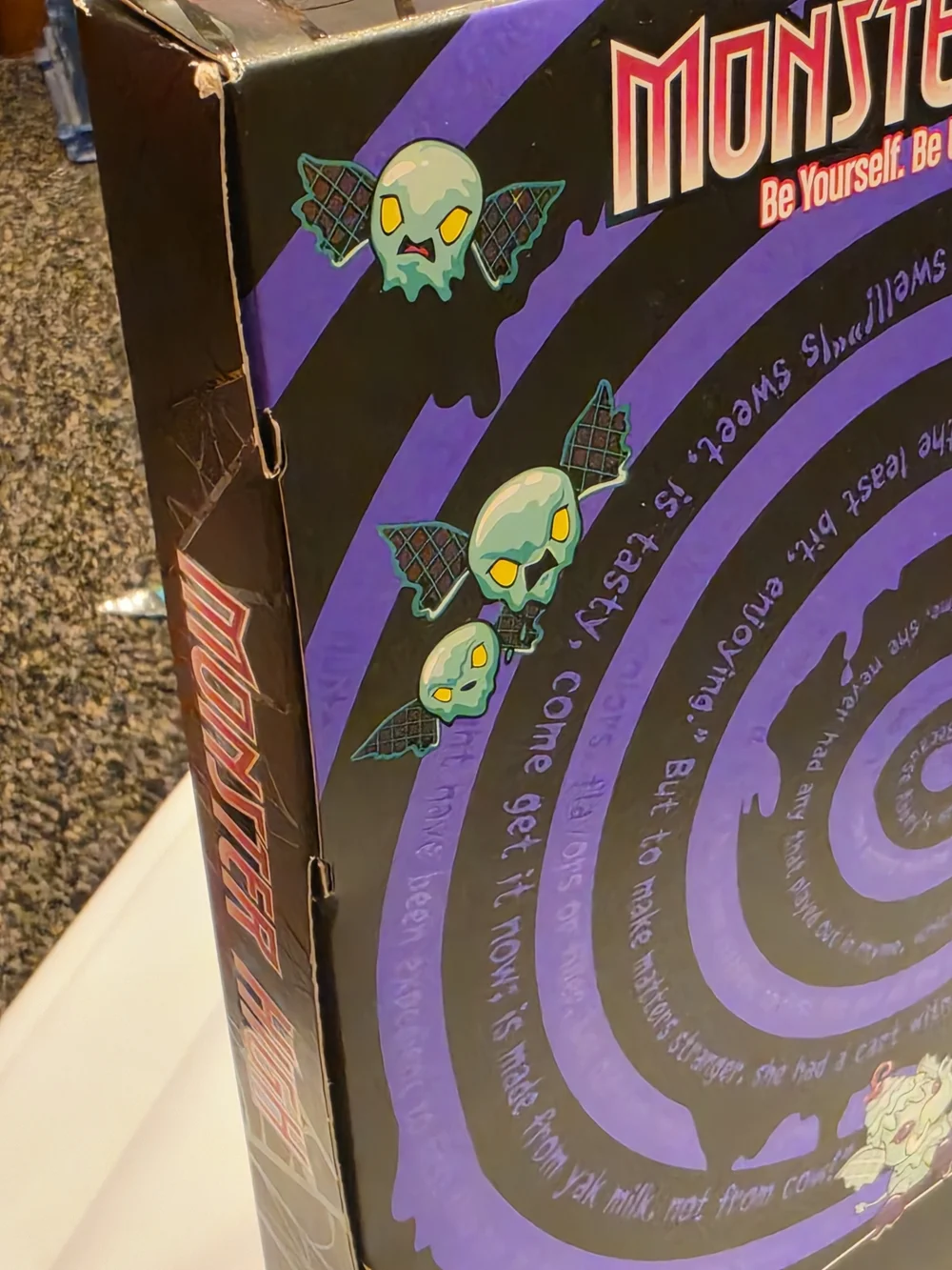 Monster High Abbey Bominable SWEET SCREAMS